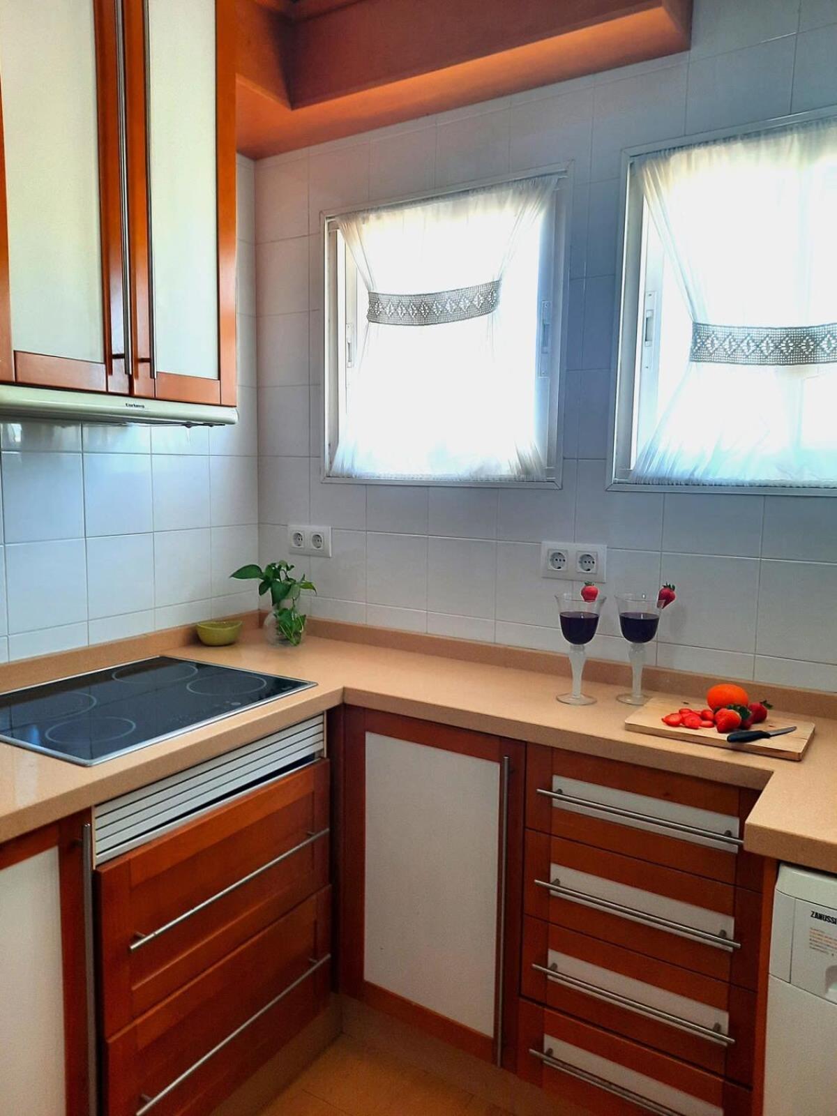 Paseo Del Rey - Fuengirola 2 Bedrooms Oceanfront Apartment 外观 照片
