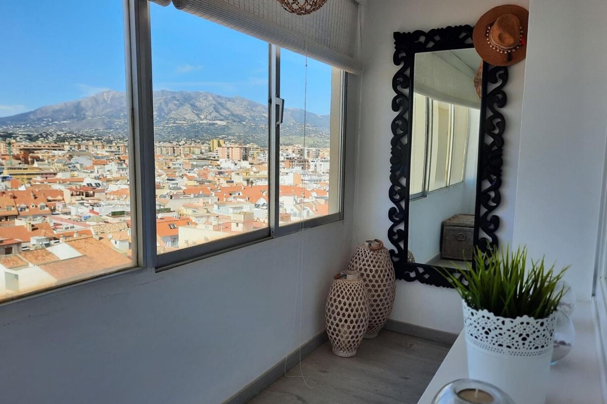 Paseo Del Rey - Fuengirola 2 Bedrooms Oceanfront Apartment 外观 照片