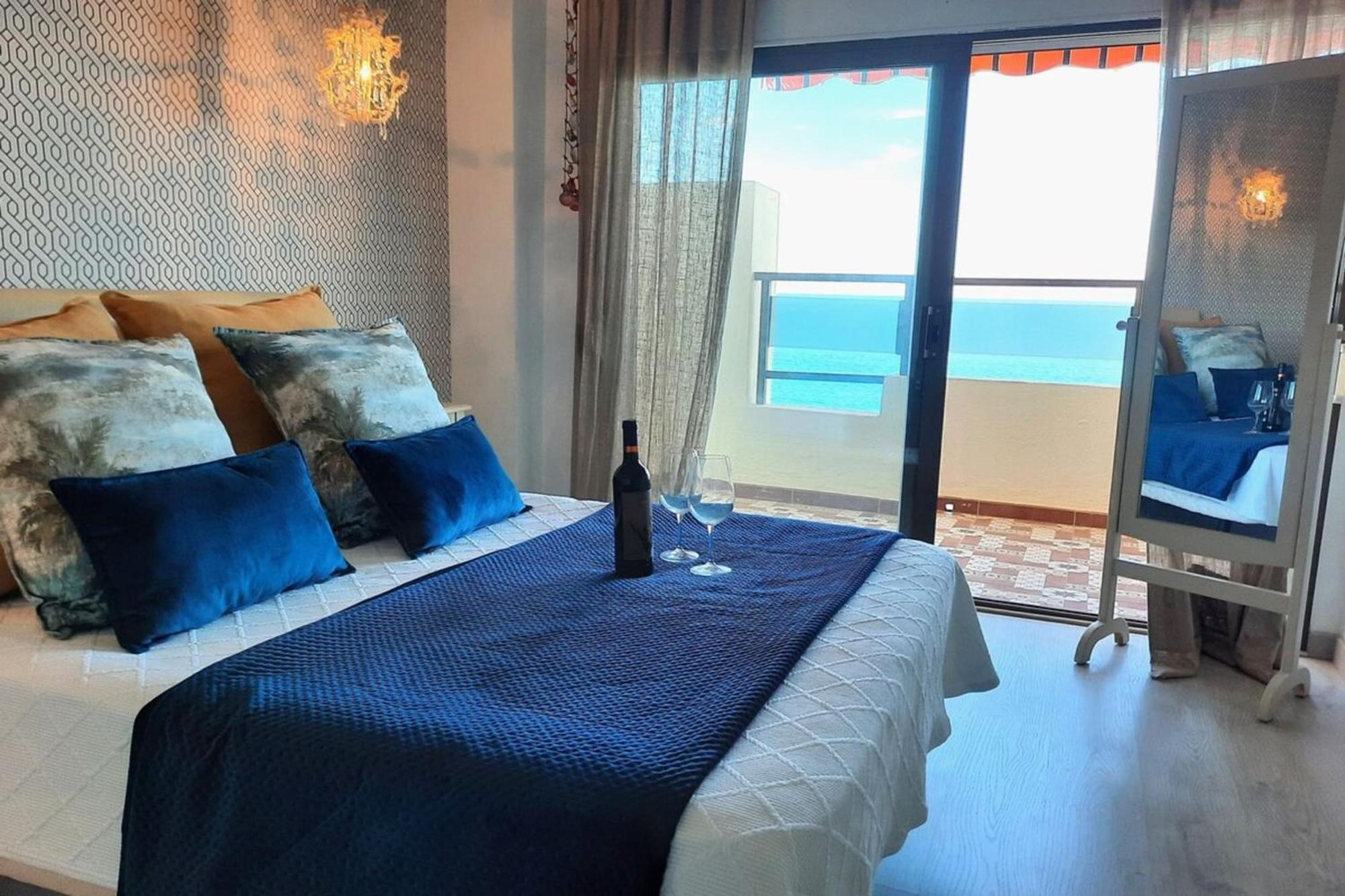Paseo Del Rey - Fuengirola 2 Bedrooms Oceanfront Apartment 外观 照片